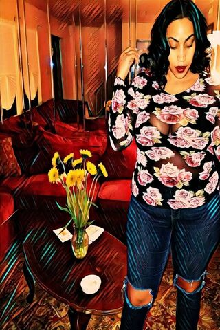 Bold Elegance: A Celebration of Curves