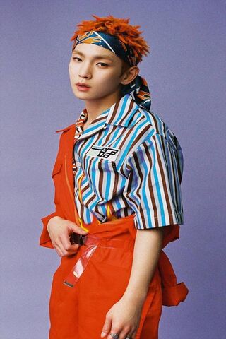 Eternal Vibes: A Fashion Statement