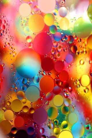 Colorful Reflections: A Shower Door Delight 🌈🚿