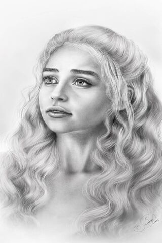 The Dragon Queen: A Portrait of Resilience 🐉✨