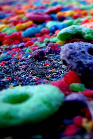 Colorful Crunch: A Fruit Loops Fantasy 🍭🌈