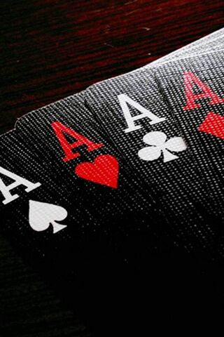 Aces High: The Ultimate Hand 🎴✨