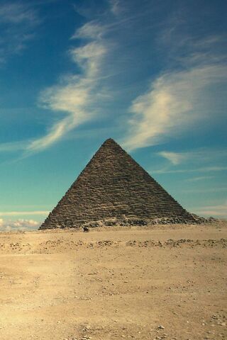 Mysteries of the Ancient Pyramid 🏺✨