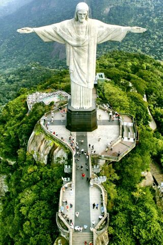 Christ the Redeemer: A Symbol of Hope in Rio 🌍✝️