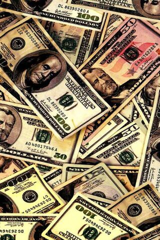 Fortune Unfolded: A Sea of Wealth 💵✨