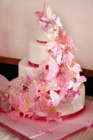 Whimsical Butterfly Bliss Cake 🦋🎂