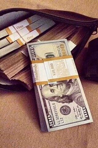 The Allure of the Dollar 💵✨