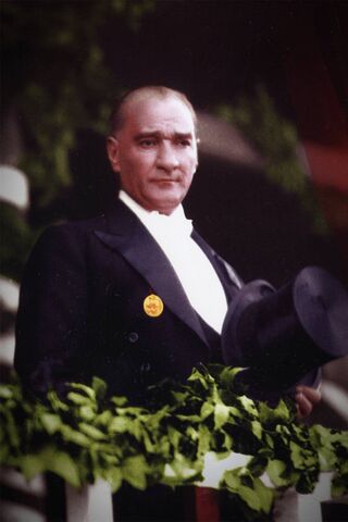 The Visionary Leader: Mustafa Kemal Atatürk 🇹🇷