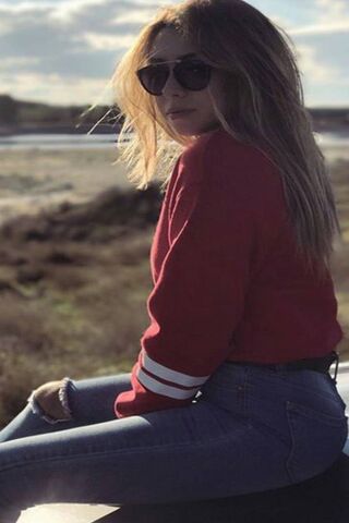 Chic Vibes by the Water 🌊✨