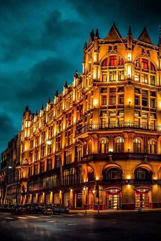 Tsum: A Glimpse of Architectural Elegance ✨🏛️