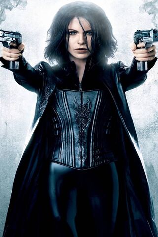 Dark Battles: The Rise of Selene