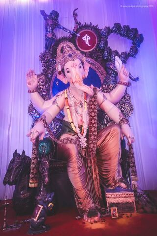 Kandivali Cha Shree: The Divine Presence of Ganesh