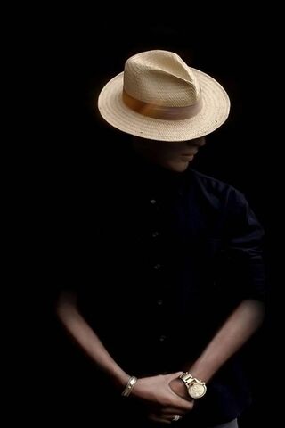 Mystery of Abbas: The Enigmatic Hat