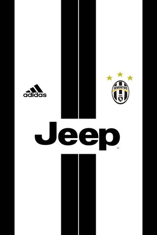 Juventus 16-17: A Seaso..
