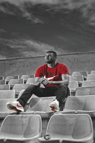 Passion in the Stands: A Galatasaray Fan's Heart