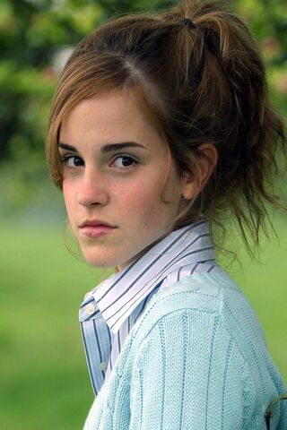 Emma's Enigmatic Gaze 🌟