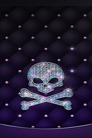 Glamorous Skull: A Dazzling Statement