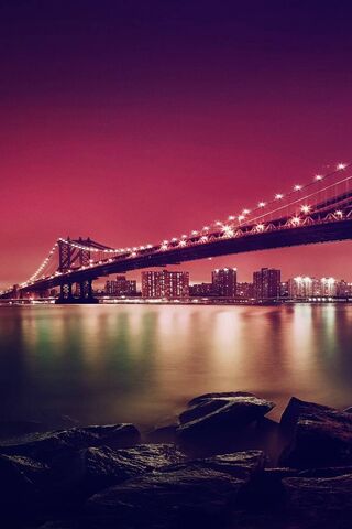 Manhattan's Twilight Glow 🌆✨