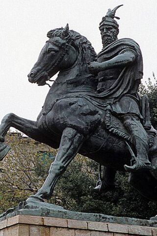 The Legacy of Skenderbeu: A Hero on Horseback 🐴⚔️