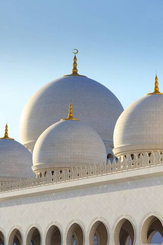 Majestic Domes of Seren..