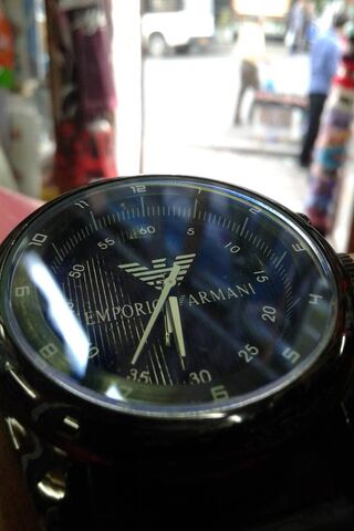 Timeless Elegance: The Emporio Armani Watch ⌚✨