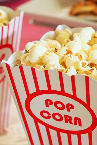 Popcorn Paradise: A Movie Night Essential 🍿✨