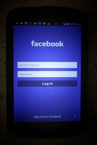 Connecting the World: Facebook Login Screen 🌍📱
