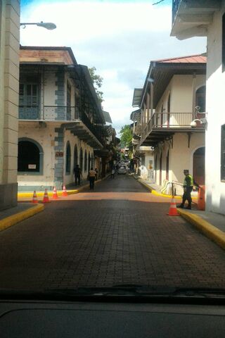 Charming Streets of Cartagena 🌆✨