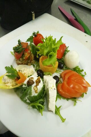 A Colorful Medley: Salat 2019 Delight 🥗✨