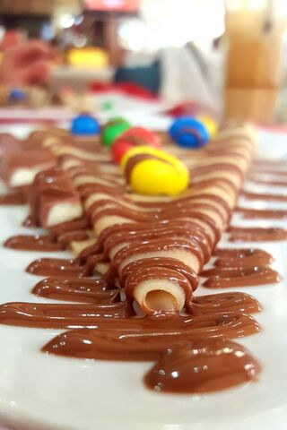 Chocolate Delight: The Ultimate Pancake Experience! 🥞🍫