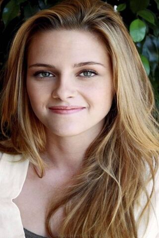 The Charismatic Star: Kristen Stewart