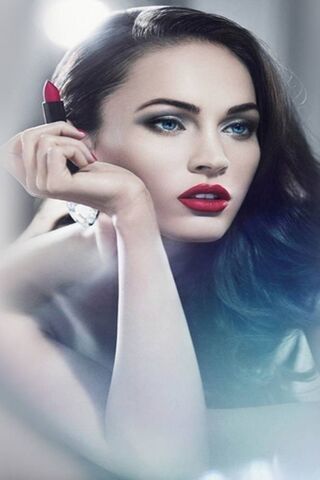 Glamour in Blue: The Allure of Megan Fox ✨💄