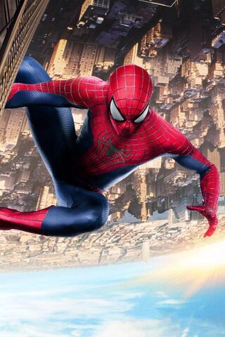 Web-Slinging Adventure: The Amazing Spider-Man 2
