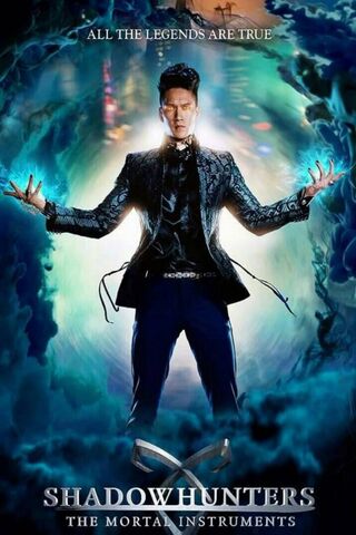 Magnus: The Enigmatic Warlock of Shadowhunters ✨🔮