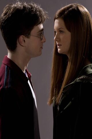 A Magical Connection: Harry and Ginny's Moment ✨❤️