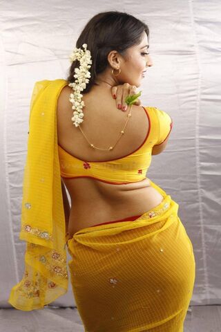 Anushka Back