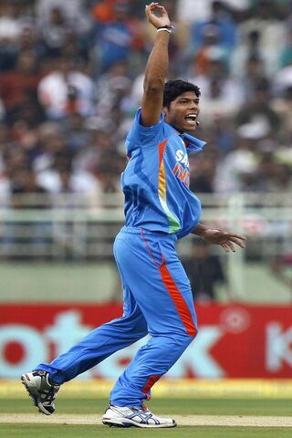 Umesh Yadav: The Fast Bowler's Fiery Appeal! 🔥🏏