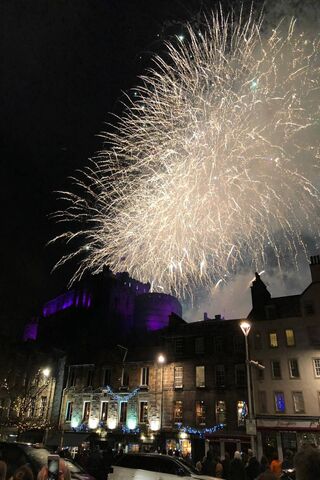 Edinburgh's Spectacular New Year Celebration 🎆