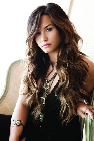 Demi: A Portrait of Ele..