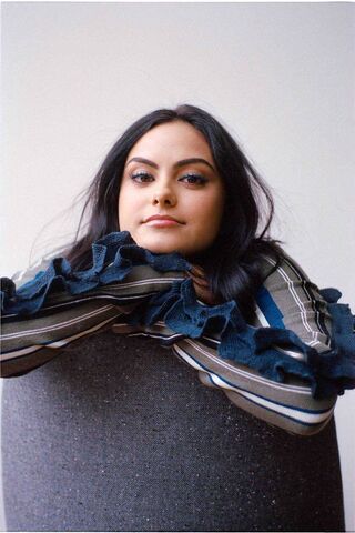 Chic and Confident: The Style of Camila Mendes 🌟