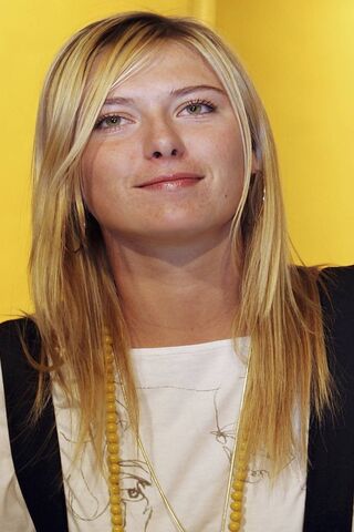 Maria Sharapova: A Champion's Grace