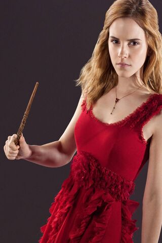 Hermione's Bold Stance: A Moment of Magic ✨