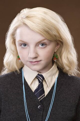 Luna Lovegood: The Quirky Dreamer 🌙✨