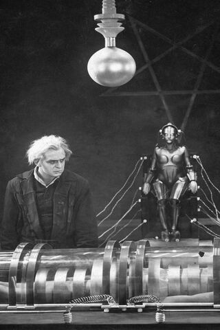 The Heart of Metropolis: A Dance of Man and Machine