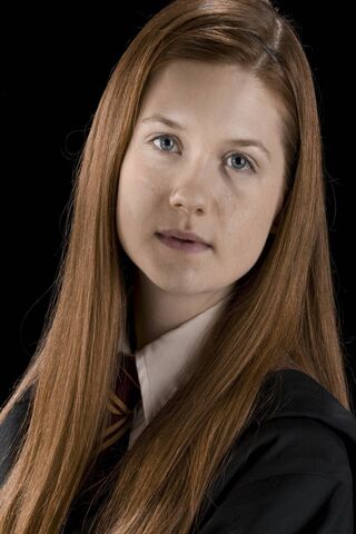 Ginny Weasley: The Brave Heart of Gryffindor 🧙 ✨