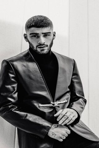 Zayn: The Style Icon in Monochrome