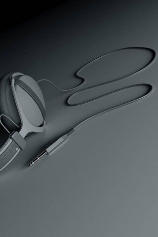 Sleek Sound: The HD Headset Experience 🎧