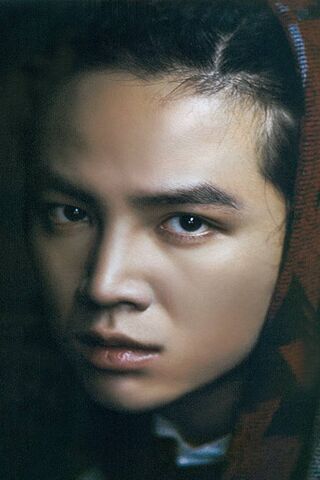 Captivating Charisma: The Allure of Jang Geun Suk