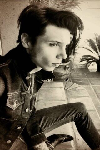 PHONEKY - andy biersack HD壁紙, 画像サイズ:320x480