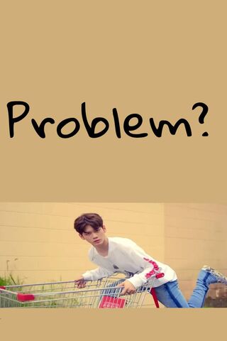 Seongwu's Playful Challenge! 🎉